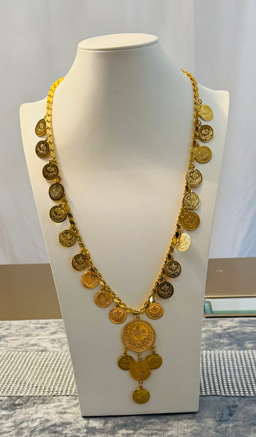 LONG NECKLACE
