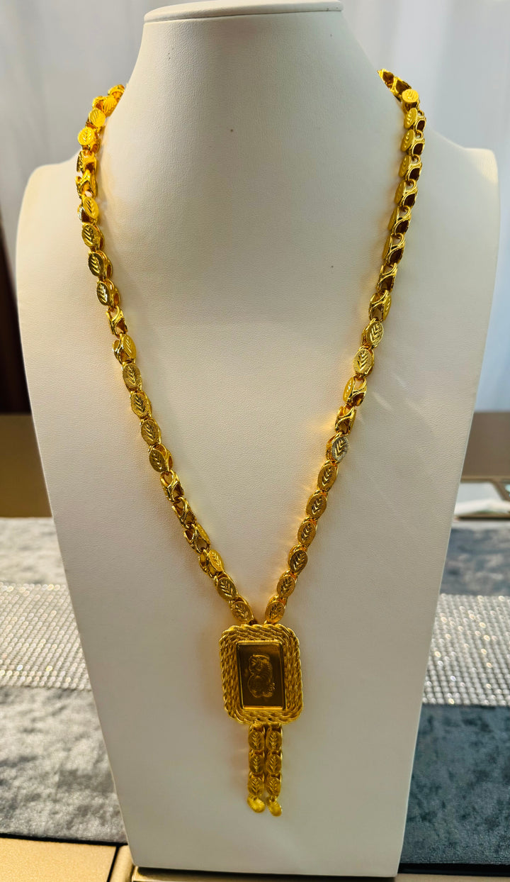 LONG NECKLACE