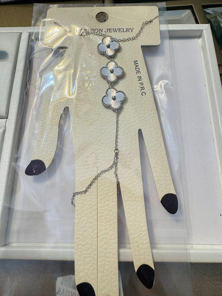 HAND BRACELET