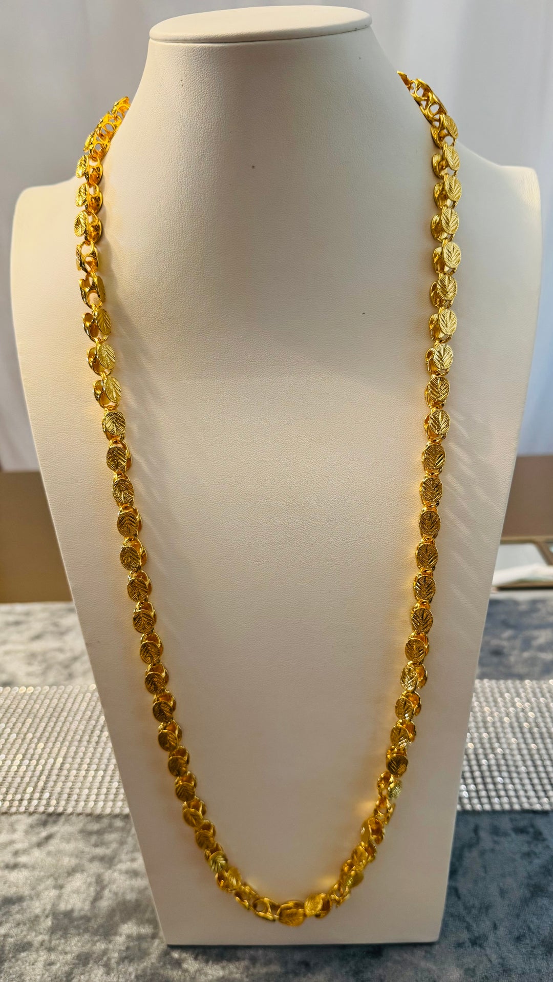 LONG NECKLACE