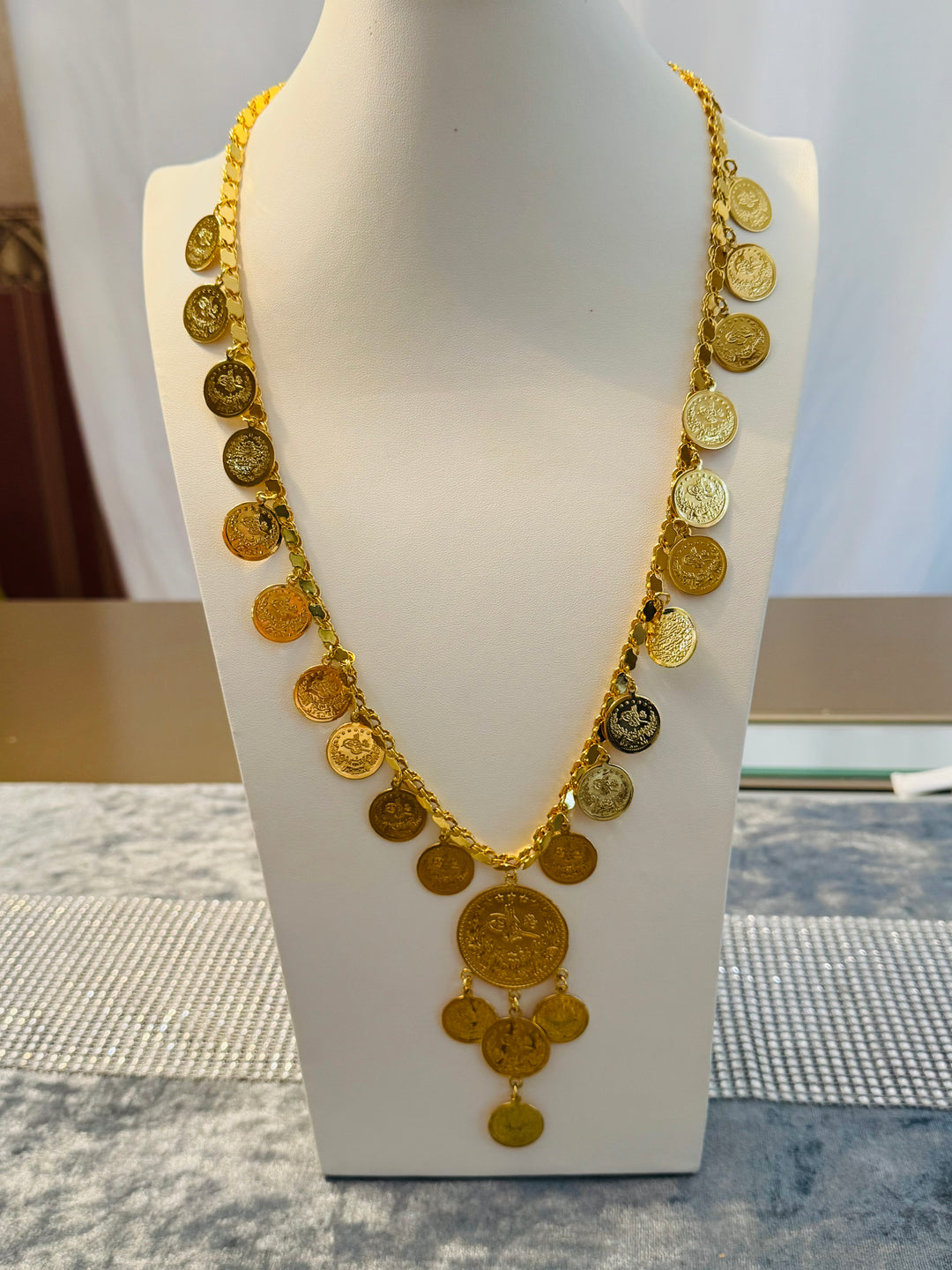 LONG NECKLACE