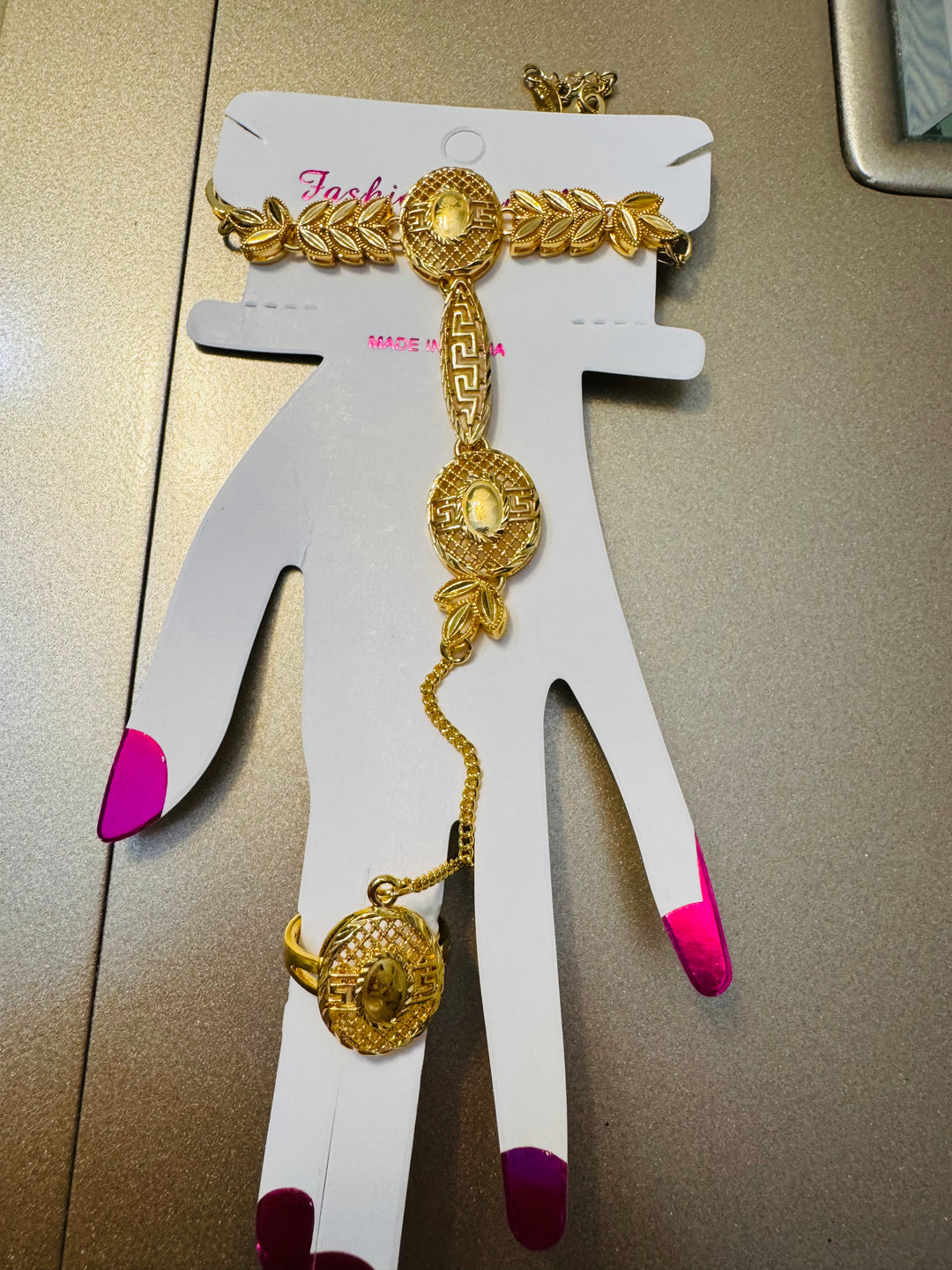 HAND BRACELET