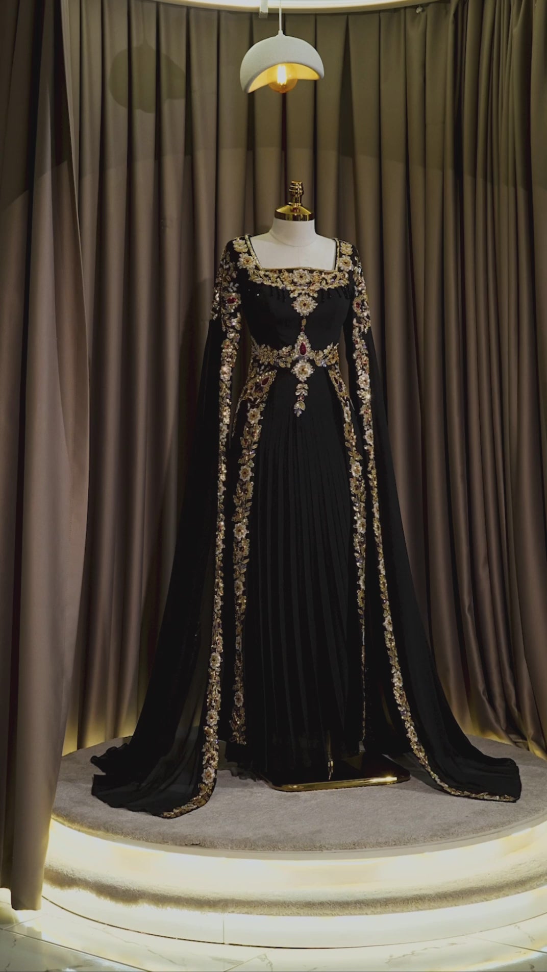 Maya kaftan