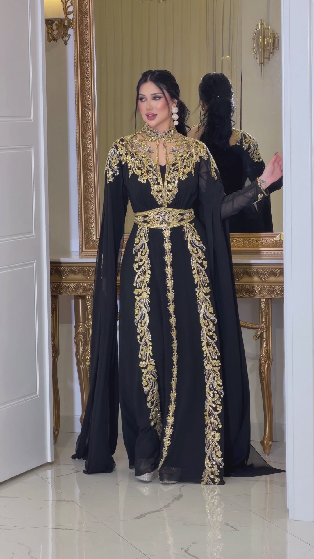 VELORA KAFTAN