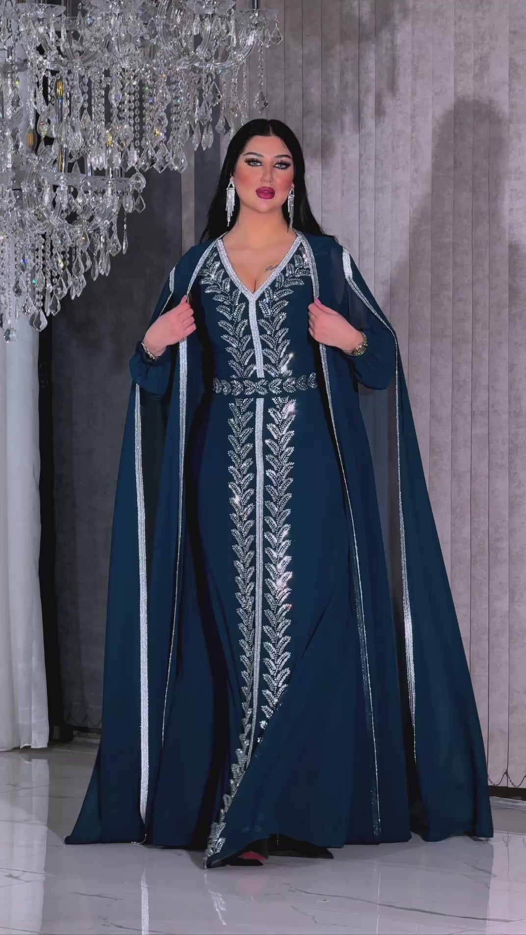 Niveen Kaftan